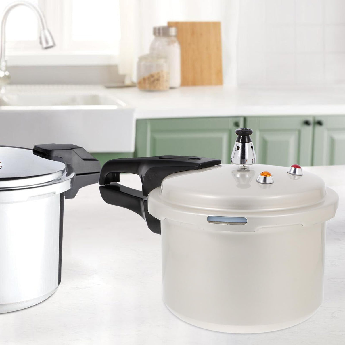 Pressure Cooker 3l Aluminum Pot with Handle Y7050