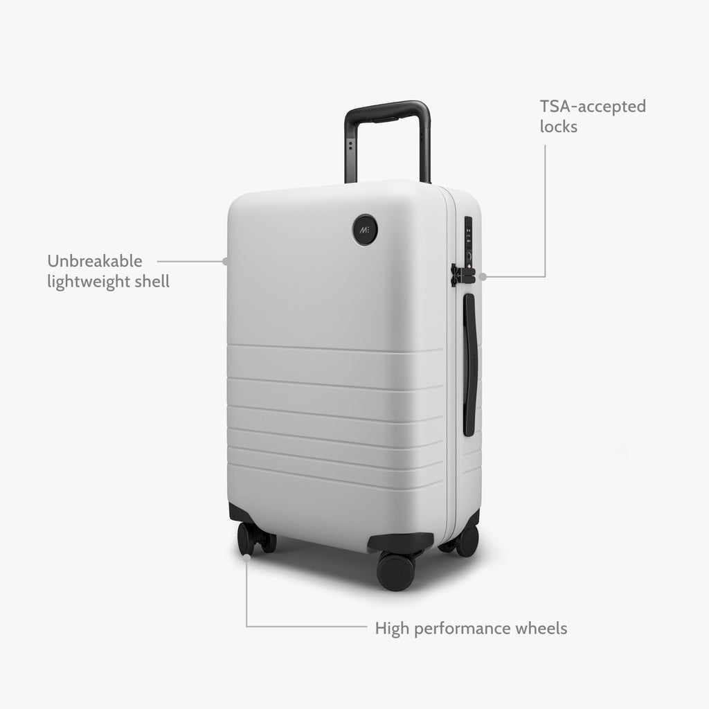 21 Inch Hardside Spinner Suitcase W307767