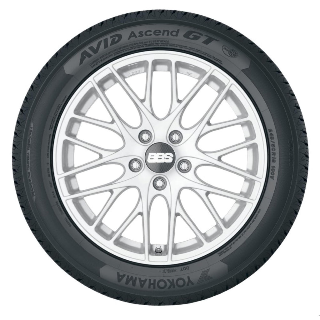 215/60R16 95V Tire Q913481