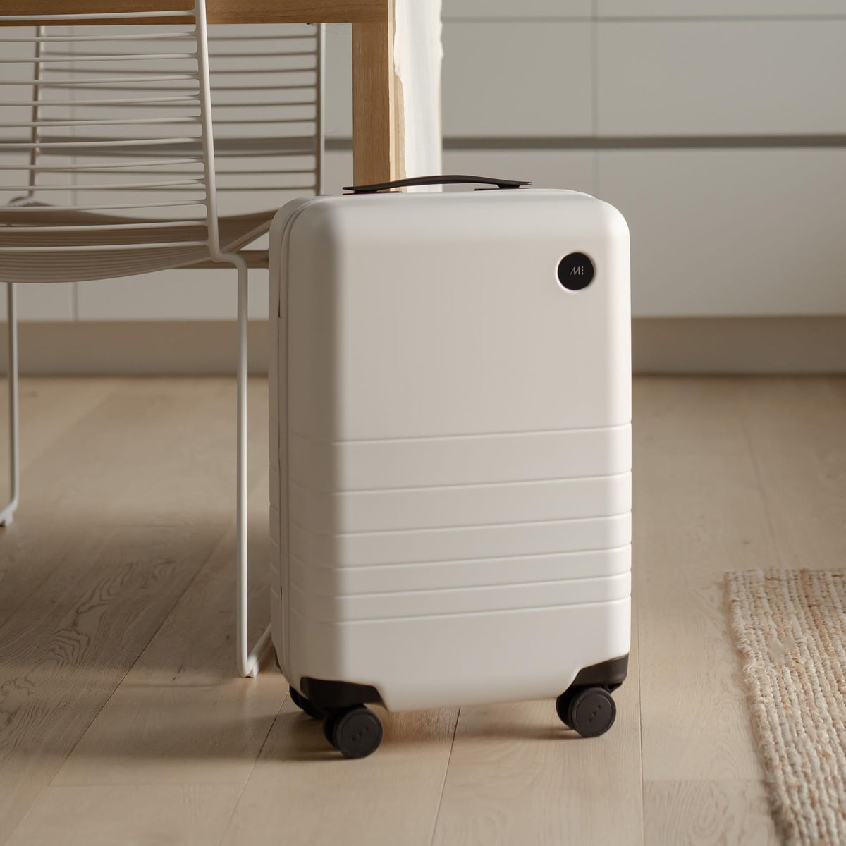 21 Inch Hardside Spinner Suitcase W307767