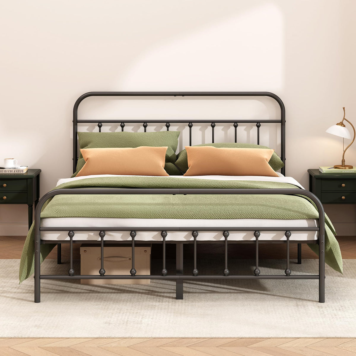 Queen Size Black Metal Bed Frame N333