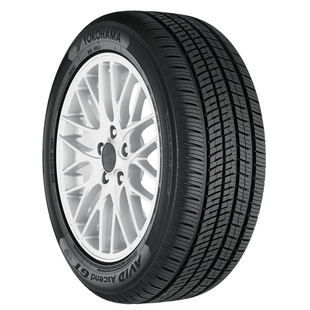 215/60R16 95V Tire Q913481