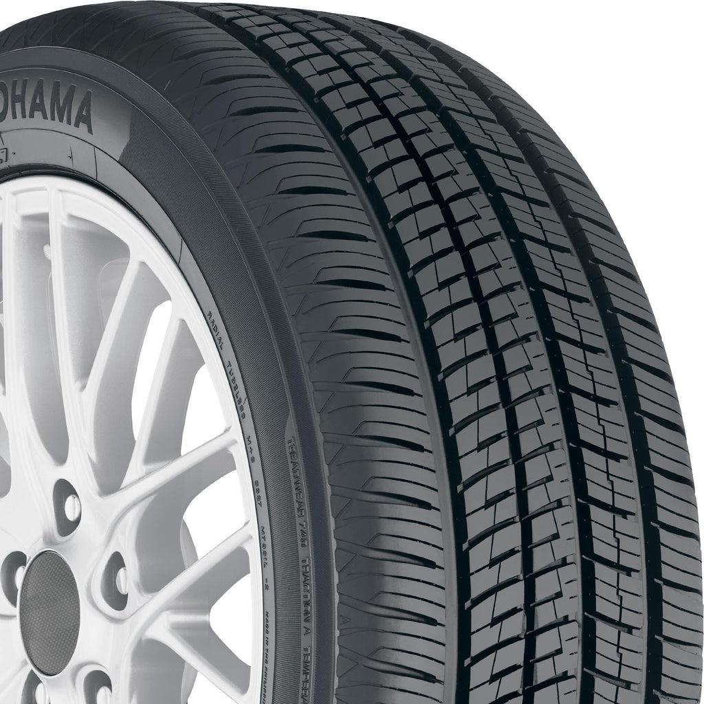 215/60R16 95V Tire Q913481